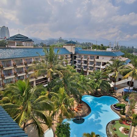 The Jayakarta Suites בנדונג מראה חיצוני תמונה