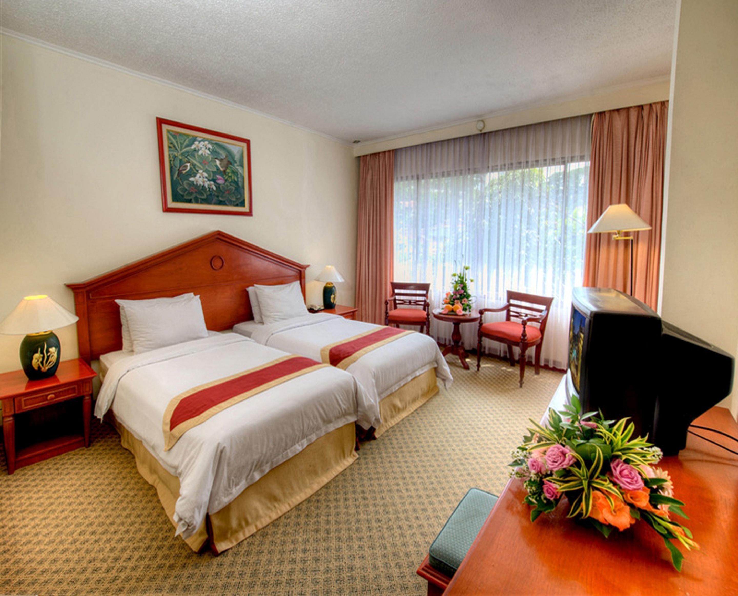 The Jayakarta Suites בנדונג מראה חיצוני תמונה