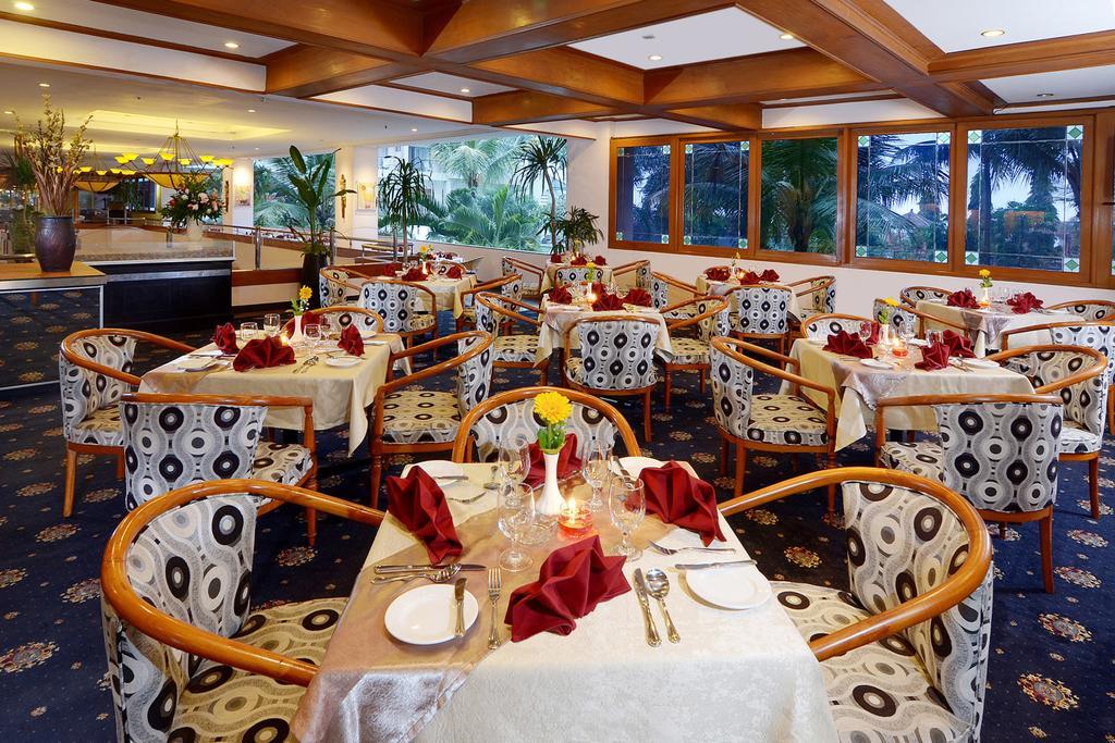 The Jayakarta Suites בנדונג מראה חיצוני תמונה